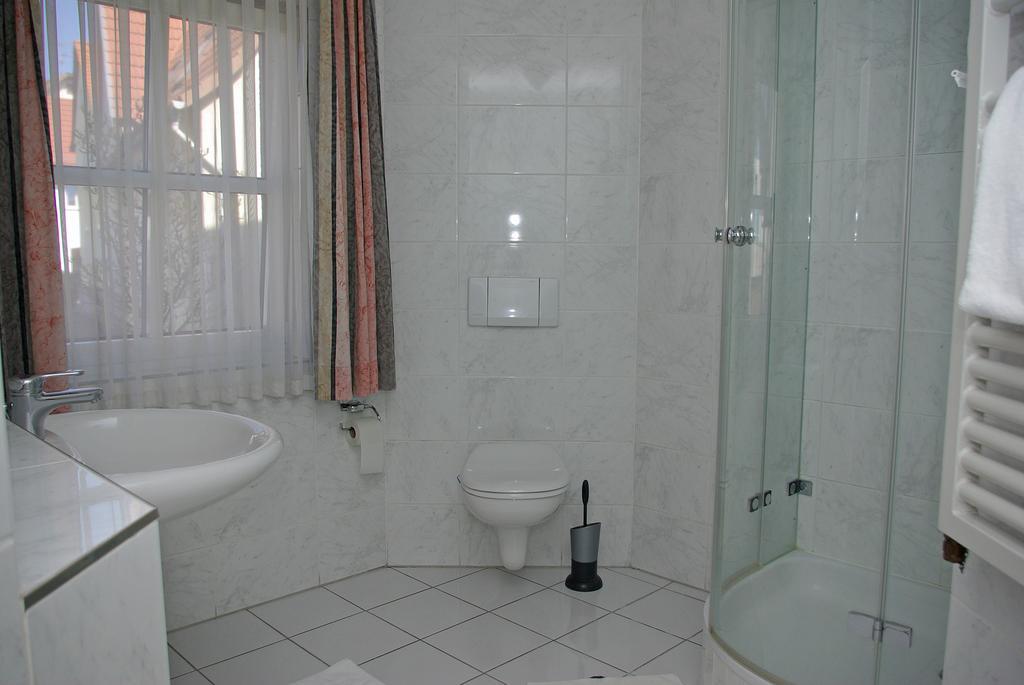 Hotel Alte Bruecke Bad Homburg vor der Hoehe Room photo